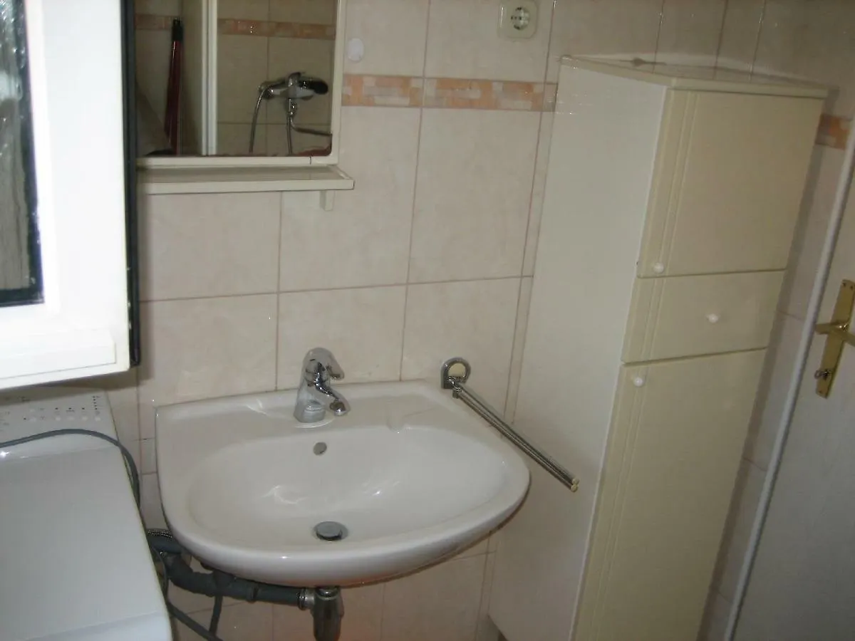 Διαμέρισμα Tihi Apartman Ζαντάρ